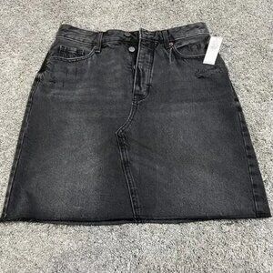 Old Navy Jean Skirt size 4 NWOT